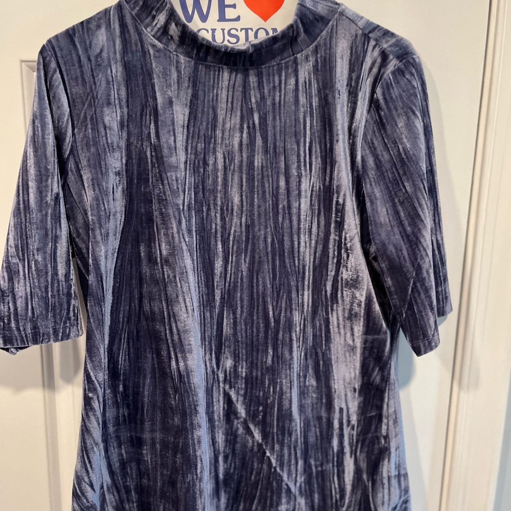 Pilcro Lavender Violet crushed velvet top